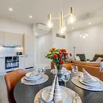 New 2 Bedroom Close To Arctic Circle * 로바니에미