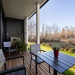New 2 Bedroom Close To Arctic Circle 로바니에미