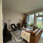 New 2 Bedroom Close To Arctic Circle 아파트