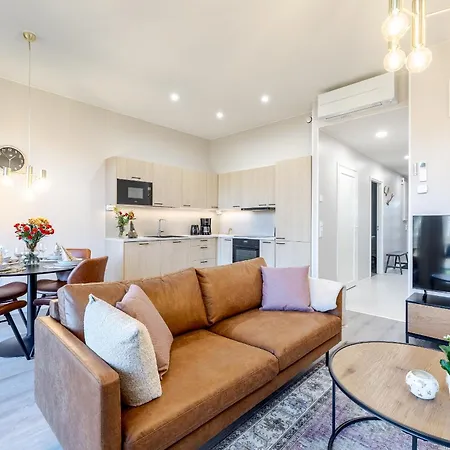 New 2 Bedroom Close To Arctic Circle