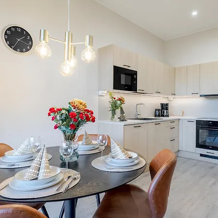 アパート New 2 Bedroom Close To Arctic Circle