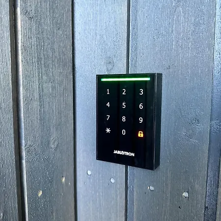 アパート New 2 Bedroom Close To Arctic Circle ロヴァニエミ