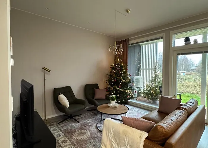 New 2 Bedroom Close To Arctic Circle Διαμέρισμα